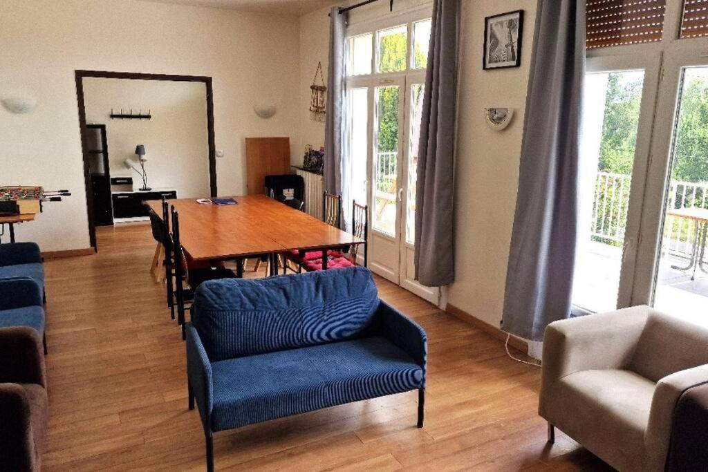 Appart 10Personnes Terrasse Vue Loire, Parkings Voitures Velos,10Min Centre Blois,40Min Zoo Beauval *
