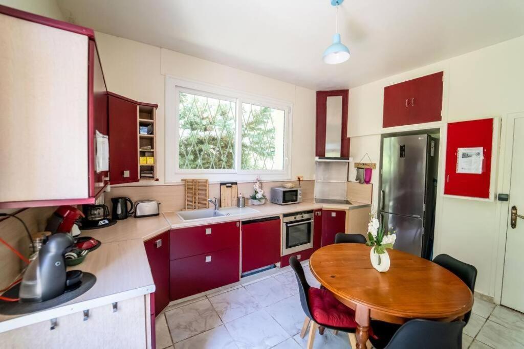 Appart 10Personnes Terrasse Vue Loire, Parkings Voitures Velos,10Min Centre Blois,40Min Zoo Beauval
